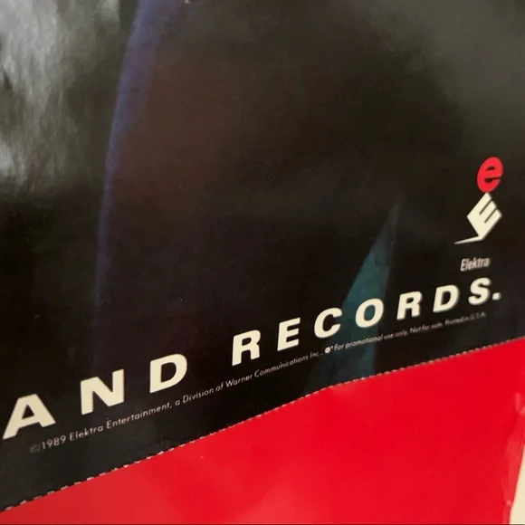 Vintage 1989 Motley Crue Dr. Feelgood Vintage Poster 30” x 20” - Picture 4 of 8